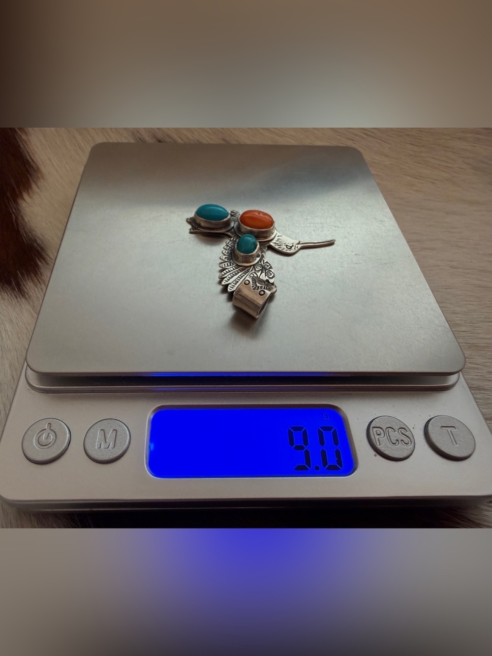 ❤️ Spiny Oyster & Kingman Turquoise Hand Stamped Sterling Hummingbird Pendant - Picture 10 of 14